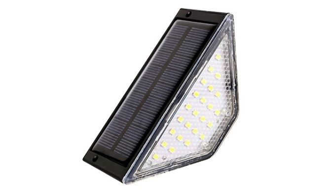 2-Pack Triangle Step Solar Lights - 2 Light Colours