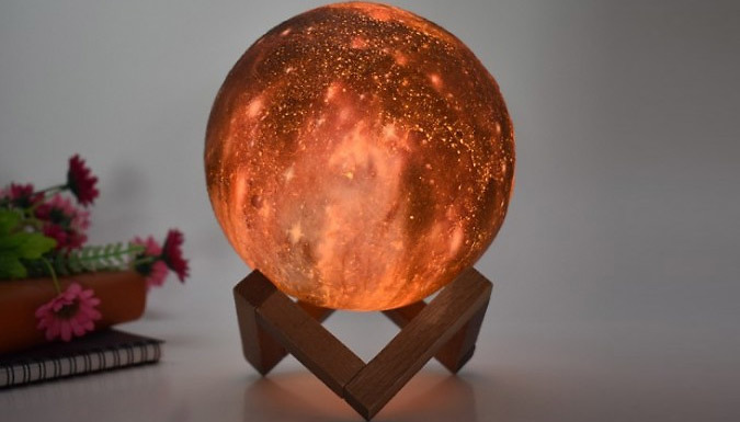 3D Colour Changing Moon Lamp - 2 Designs & 2 Sizes