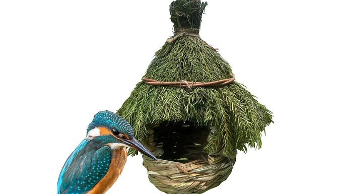 Garden Straw Bird Nest - Buy 1 or 2!