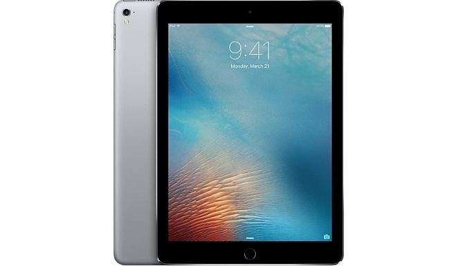 iPad Pro 9.7 - 32GB from Go Groopie