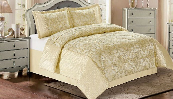 3-Piece Cream Floral Heavy Jacquard Quilted Bedspread