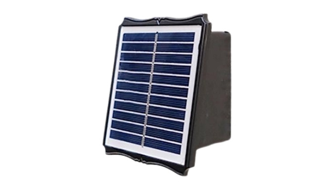 Outdoor Solar-Powered Wall Spotlight