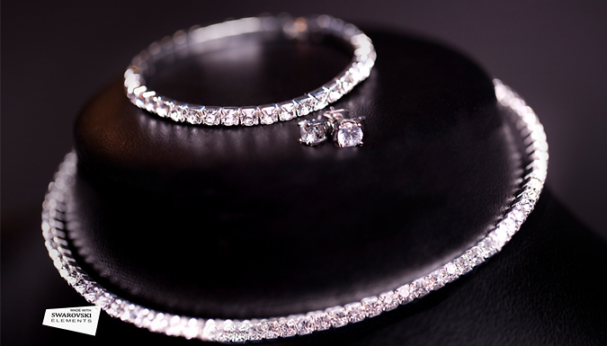 Three Piece Jewellery Set With Encrusted Crystal From Swarovski