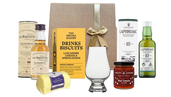Whisky and Cheese Hamper Gift Set