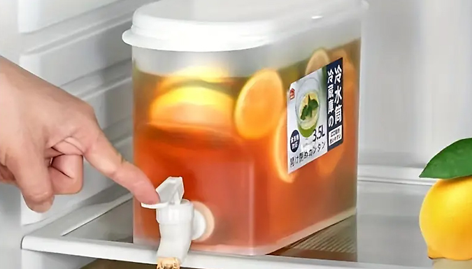 3.5L Cold Drink Container with Built-In Tap