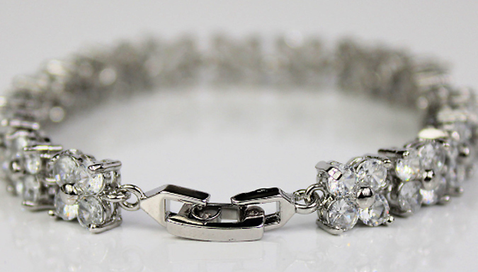 Flower Cluster Created Diamond Bracelet With Jewellery Box