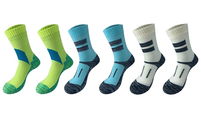 1 Pair Breathable Waterproof Socks - 7 Colours & 4 Sizes