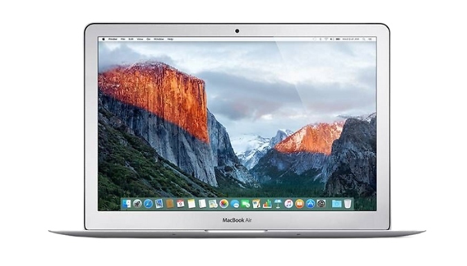 Apple MacBook Air - 7th Generation with 8GB RAM!