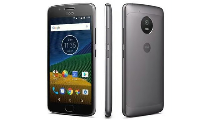 Motorola G4 or G5 5-Inch 16GB Smartphone