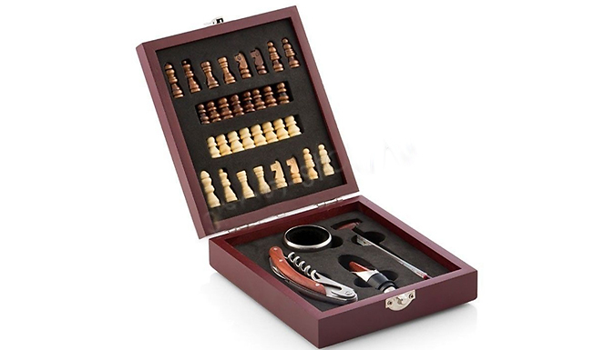 Wine Accessory Gift Box With Chessboard