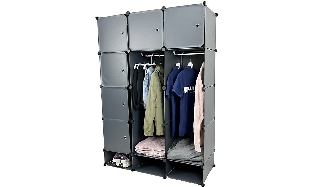 15-Cube Interlocking Portable Wardrobe