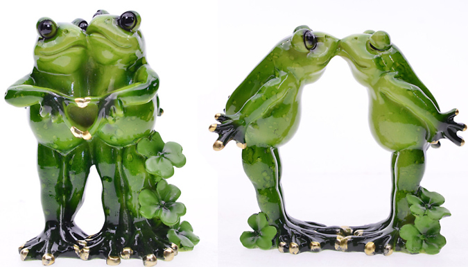 Frog Couple Resin Garden Ornament