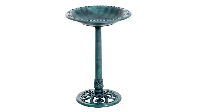 Outsunny Garden Bird Bath With Scallop Pattern