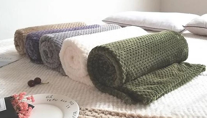 Super-Soft Throw Blanket - 7 Colours & 7 Sizes