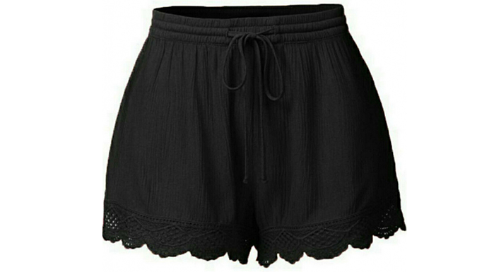 Casual Lace Scallop Hem Beach Shorts - 4 Colours & 3 Sizes