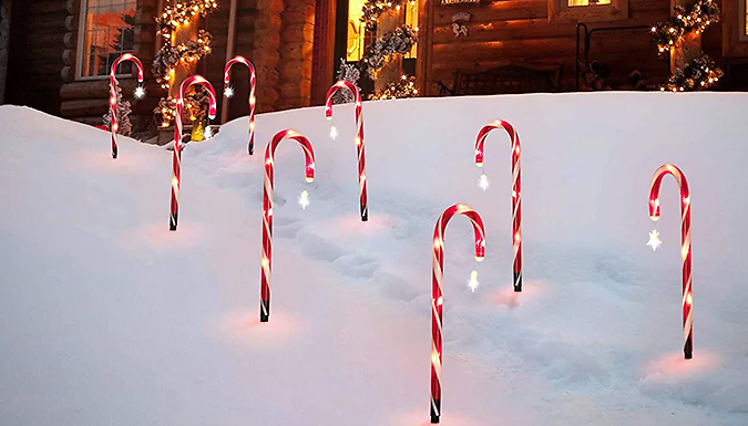 8x Solar Powered Outdoor Christmas Pathway Lights from Go Groopie