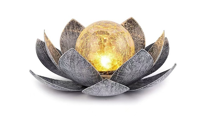 Solar-Powered Crackle Lotus Lamp