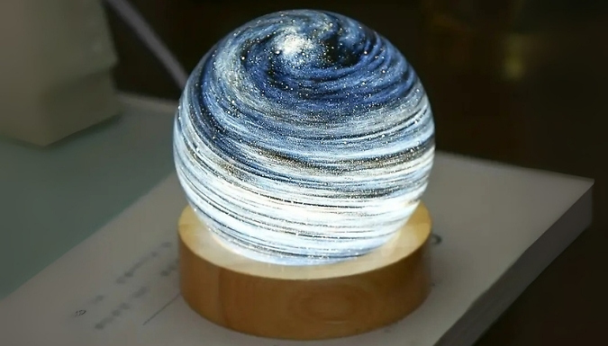 Galaxy Planet Night Light - 4 Colours
