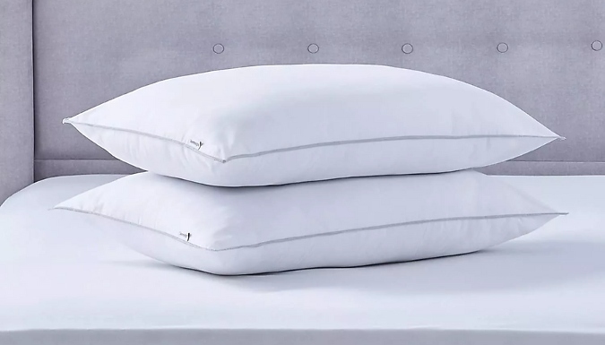 Pair of Silentnight Bounceback Pillows