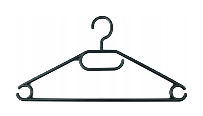40, 60, 80 or 100 Black Plastic Clothes Hangers Deal Price £9.99