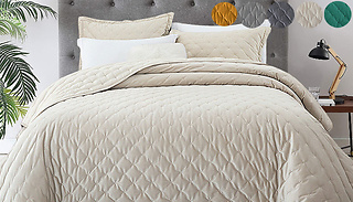 3-Piece Quilted Velvet Bedspread Set - 4 Colours & 2 Sizes