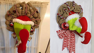 Novelty Christmas Thief Burlap Wreath - 3 Sizes