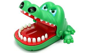 Snapping Crocodile Teeth Dentist Game