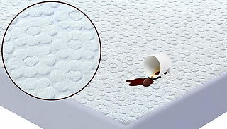 Floral-Patterned Waterproof Mattress Protector - 4 Sizes