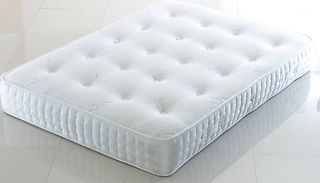 Silk 1000 Pocket Spring Mattress - 5 Sizes & 3 Firmness