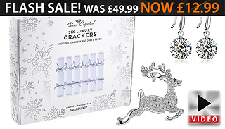 2, 6 or 12 Luxury Christmas Crackers with Crystals from Swarovski