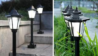 Vintage Style Solar Street Light - 2 Light Colours
